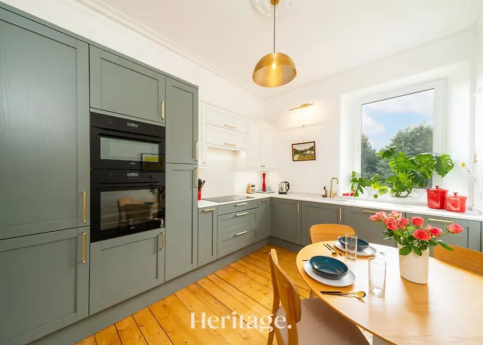 St Swithin, Aberdeen City Centre Apartment